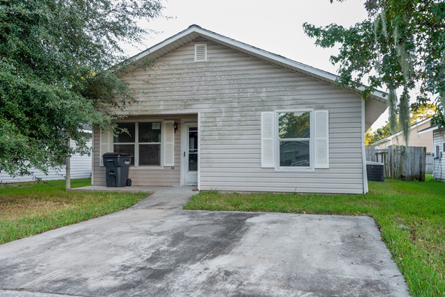 Greenmesa Dr, Houston, TX 77044 #1