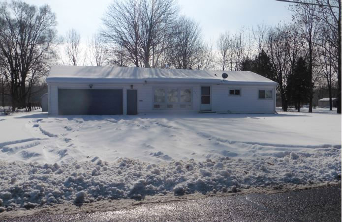 4613 W Ab Ave , Plainwell, MI 49080 