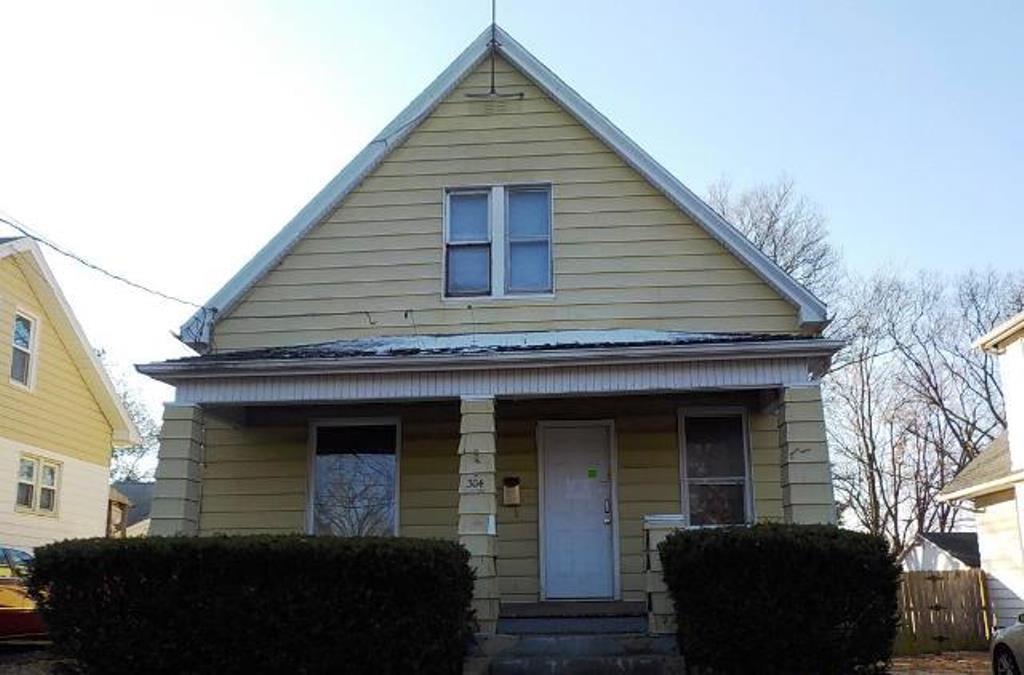 Mcclure Ave, Peoria, IL 61604