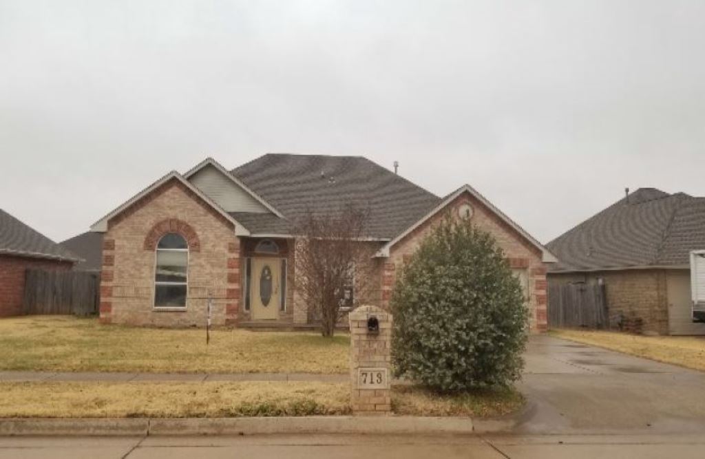 Cherokee Way, Mustang, OK 73064