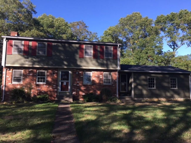74 Mohawk Trl , West Greenwich, RI 02817 