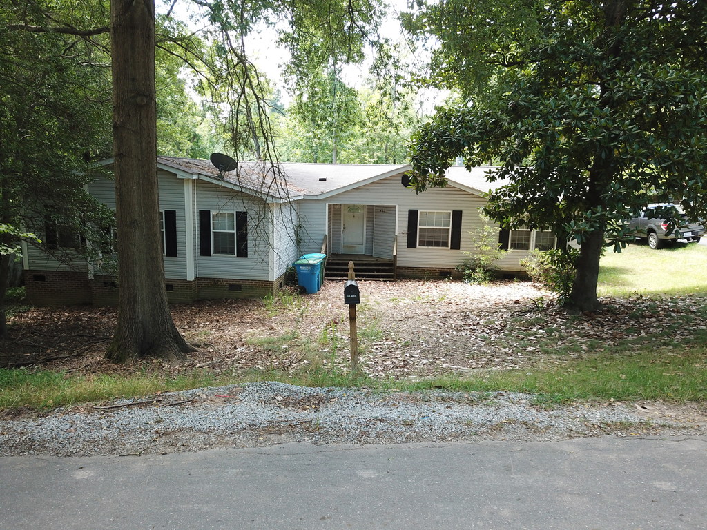 Georgia Ave, Bessemer City, NC 28016