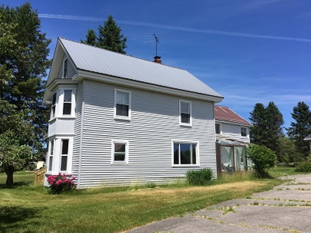 Bullen St, Bradley, ME 04411 #1