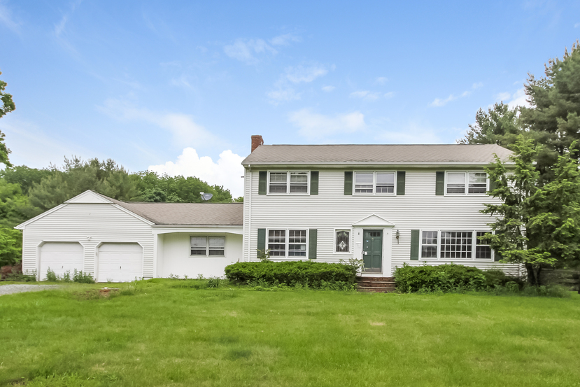 Fairmount Rd, Califon, NJ 07830