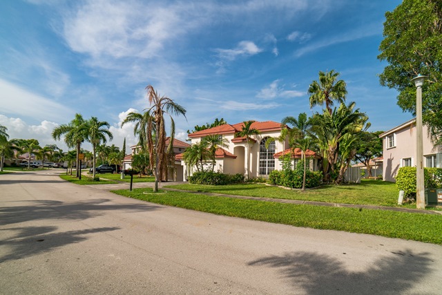 172nd Ter, Pembroke Pines, FL 33029 #1