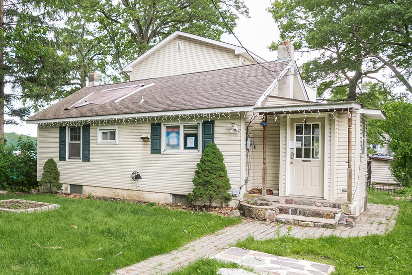Mcnabb Rd, Lake Hopatcong, NJ 07849 #1
