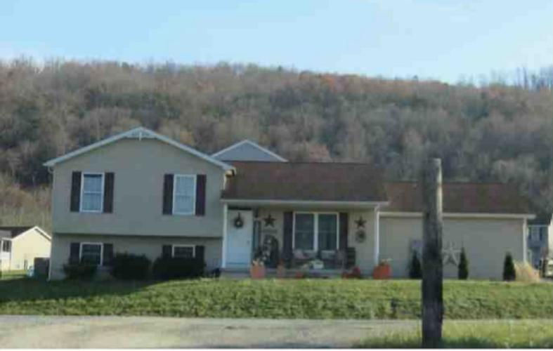 104 MULBERRY LN  , Wardensville, WV 26851 