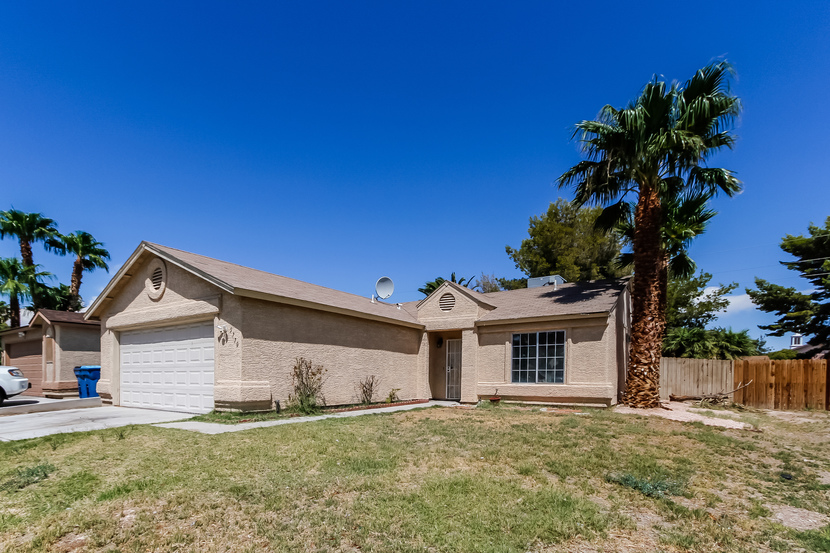 Odessa Dr, Las Vegas, NV 89142 #1