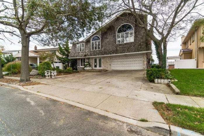 3537 Daniel Crescent  , Baldwin, NY 11510 