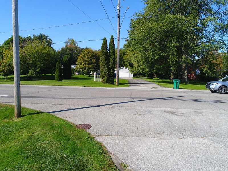 Euclid Ave, Bay City, MI 48706