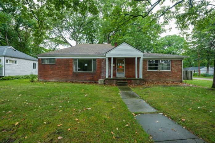 21261 Westhampton  , Oak Park, MI 48237 