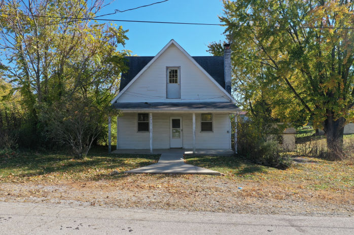 14013 MILL ST  , Rushville, IN 46173 