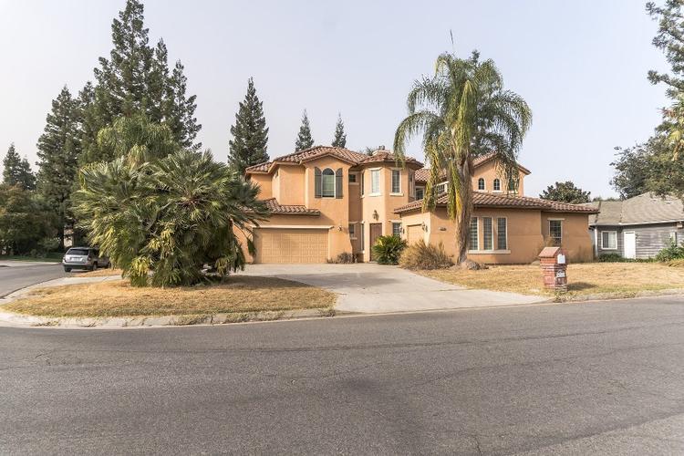 Pinedale Ave, Fresno, CA 93722
