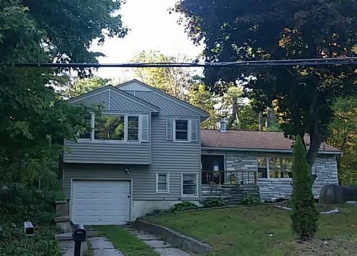 Kingston Ave, Wurtsboro, NY 12790