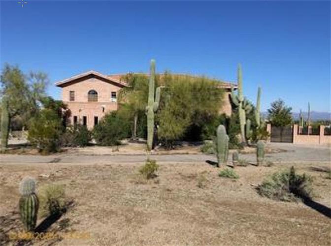 Picture Rocks Rd, Tucson, AZ 85743