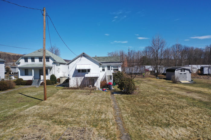 331  FLOWER ST  , Old Forge, PA 18518 