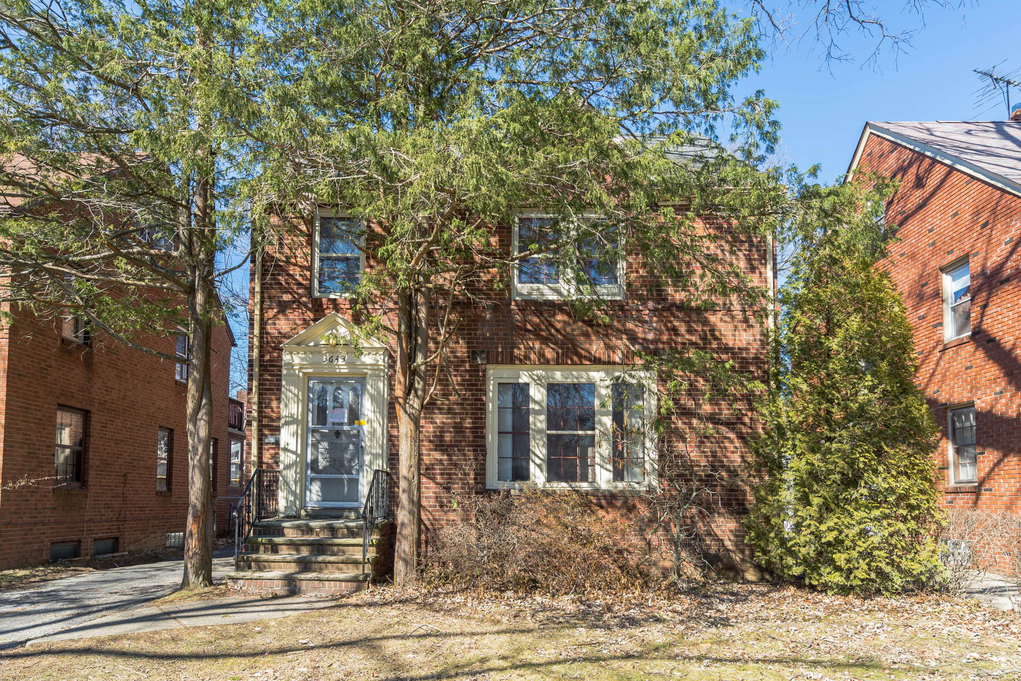 Bainbridge Rd, Cleveland, OH 44118 #1
