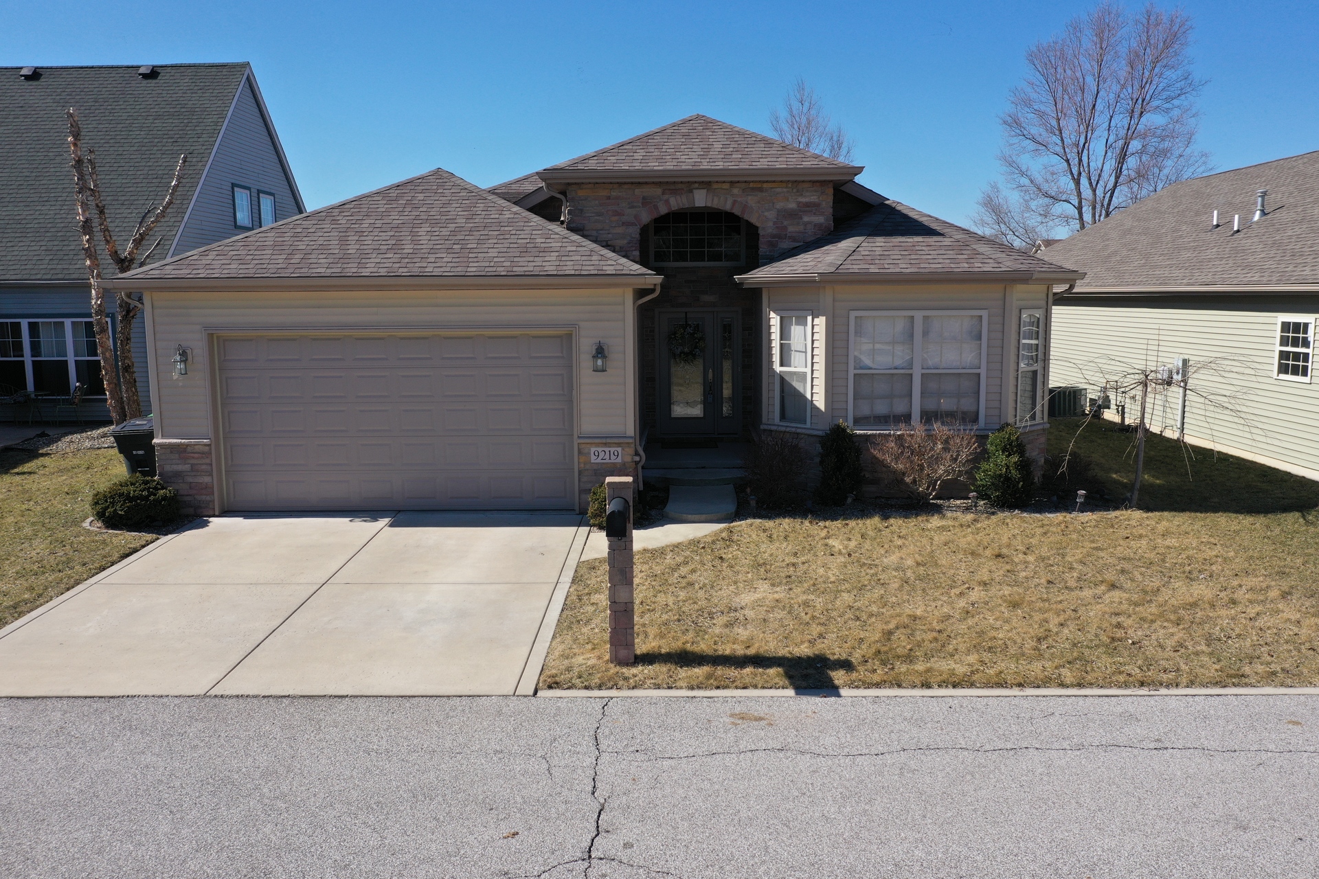 Norris Dr, Hobart, IN 46342