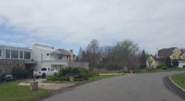 Heron Dr, Hewlett, NY 11557 #1