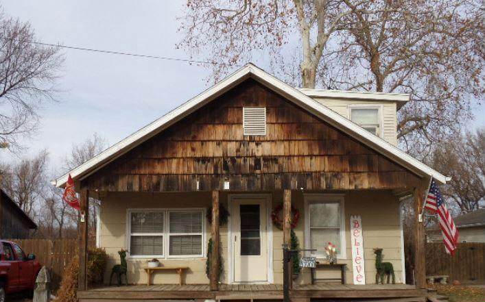 511 W WALTER LN  , Saint Joseph, MO 64504 