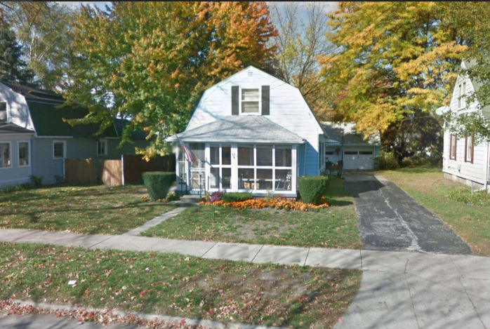 1904 Kendrick St  , Saginaw, MI 48602 