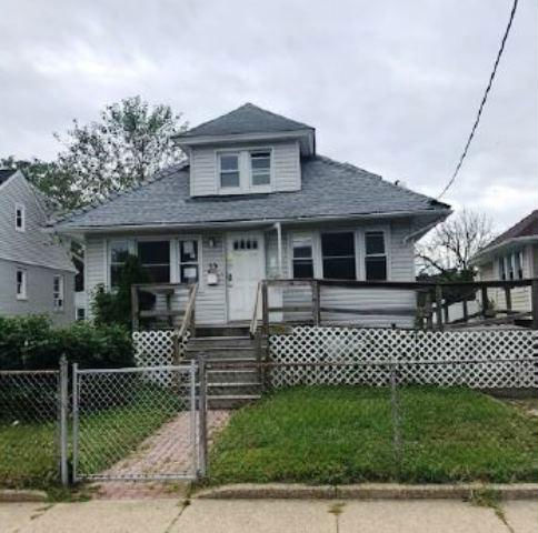 39 Harding Pl  , Freeport, NY 11520 