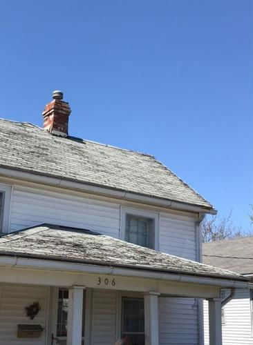 306 N OAK ST  , Carlinville, IL 62626 