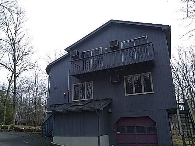 Runnymede Dr, East Stroudsburg, PA 18301