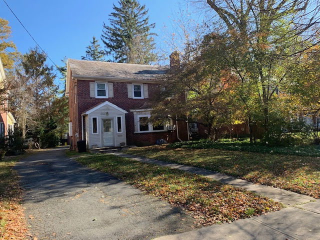 212 Kensington Ave  , Trenton, NJ 08618 