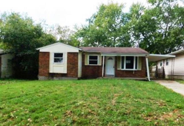 Castle Dr, Saint Louis, MO 63136
