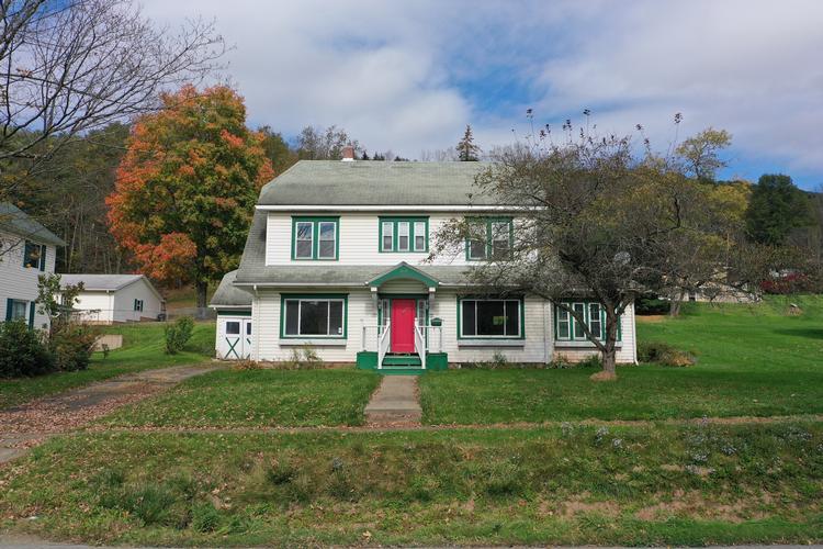 Main St, Smethport, PA 16749