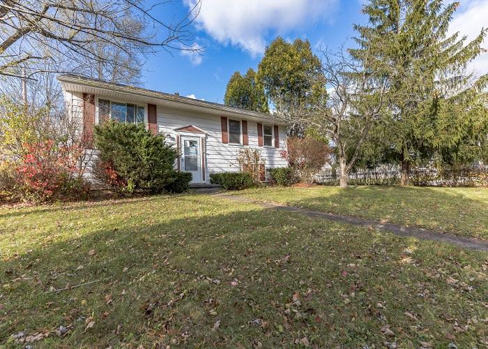 Kimberly Cir, Oberlin, OH 44074 #1