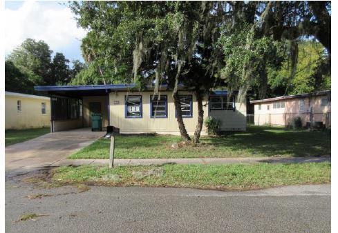 Sanrobar Dr, Daytona Beach, FL 32117