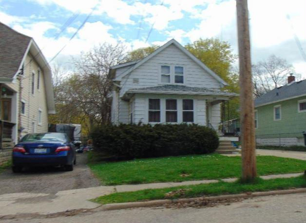 1037 DAKIN ST  , Lansing, MI 48912 