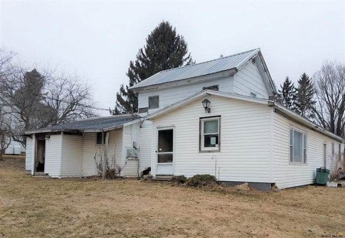5975 Stockbridge Rd  , Munnsville, NY 13409 