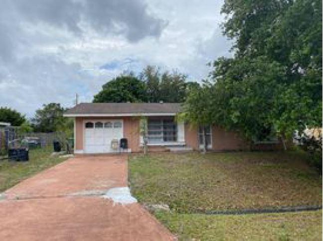 Verada Ave, Port Saint Lucie, FL 34983