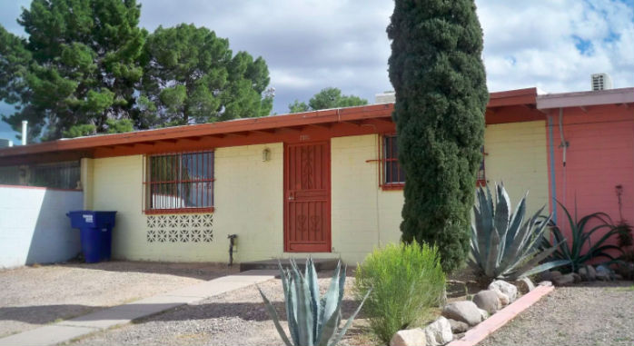 2550 E Parkside Dr  , Tucson, AZ 85713 