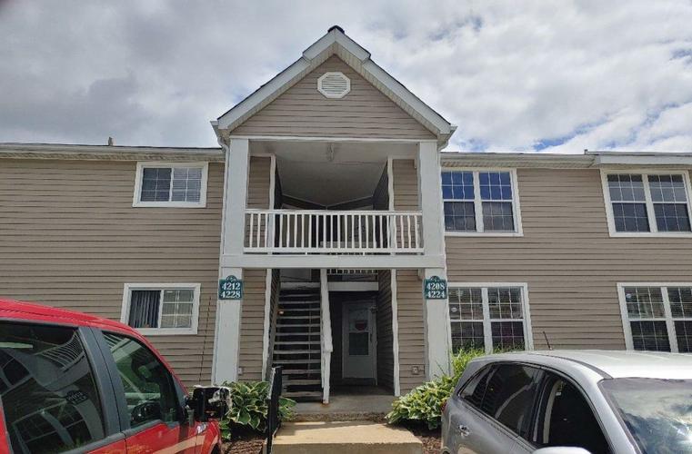 Canal Dr, Florissant, MO 63034