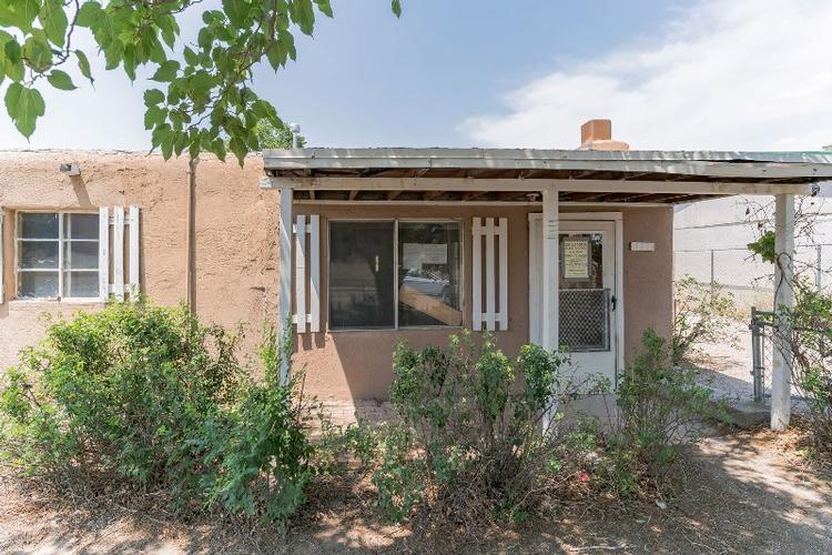 LA Plata Rd, Albuquerque, NM 87107