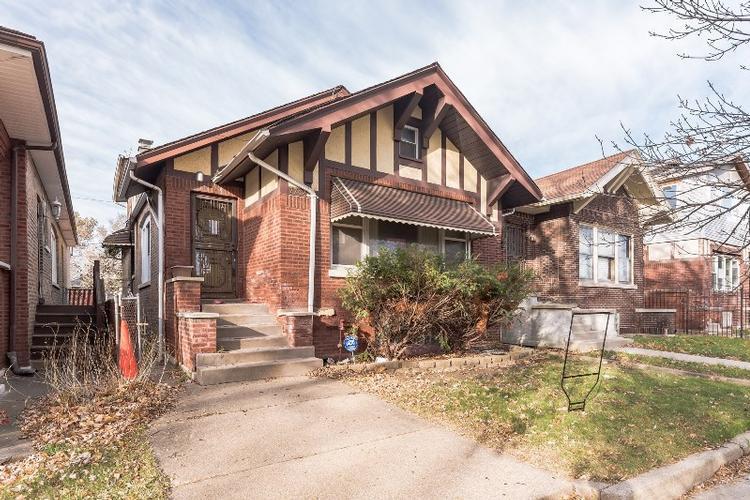 Oglesby Ave, Chicago, IL 60649 #1