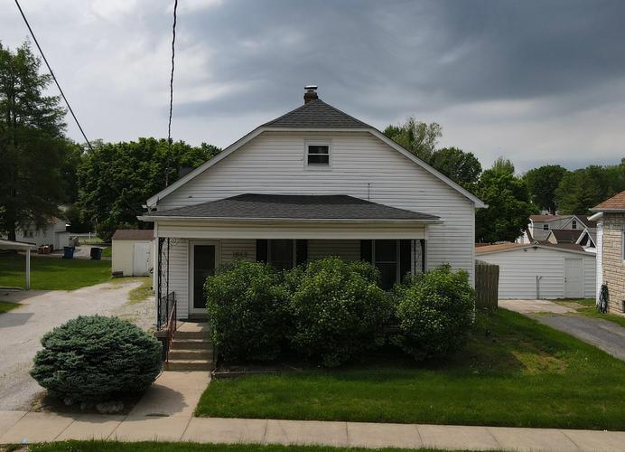 Main St, Collinsville, IL 62234