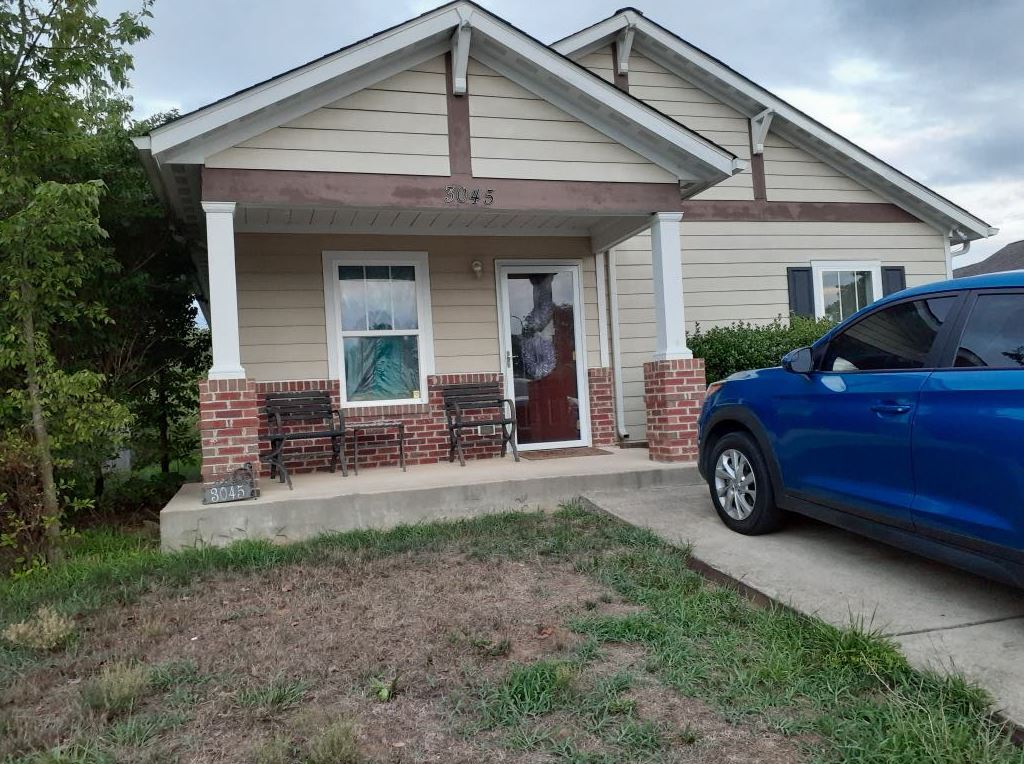 Gwynnwood Dr, Nashville, TN 37207