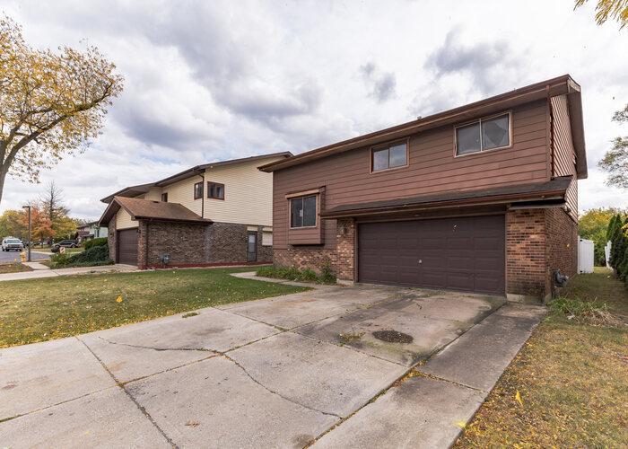Briar Ln, Hazel Crest, IL 60429 #1