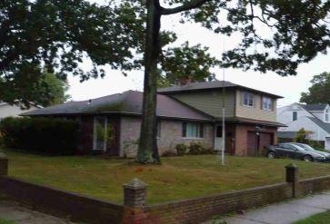 Central Ave, Massapequa, NY 11758