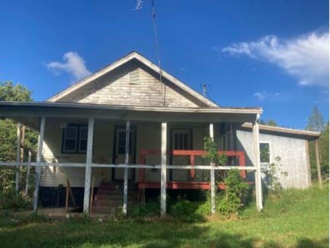 County Road 900 , Commiskey, IN 47227