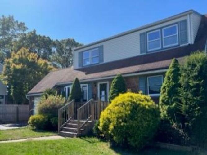 Higbie Ln, West Islip, NY 11795 #1