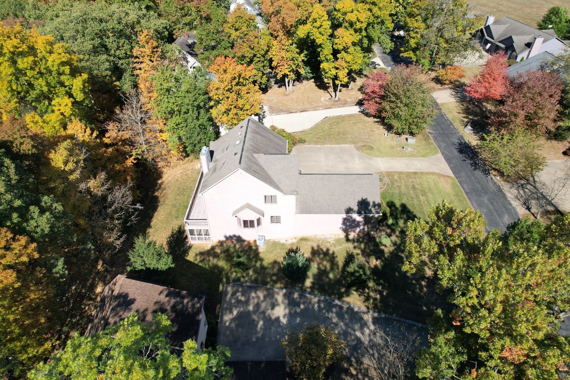 Harbour Pointe Dr, Bloomington, IN 47401 #1