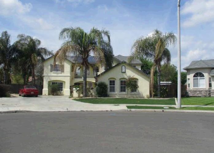Cherry Ln, Lemoore, CA 93245 #1