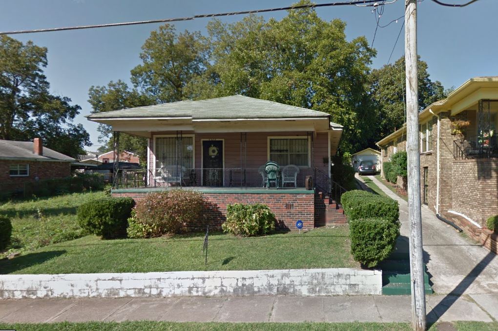 Avenue H , Fairfield, AL 35064
