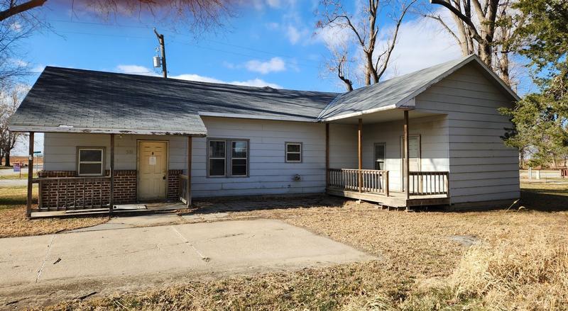 Lincoln Ave, Pacific Junction, IA 51561